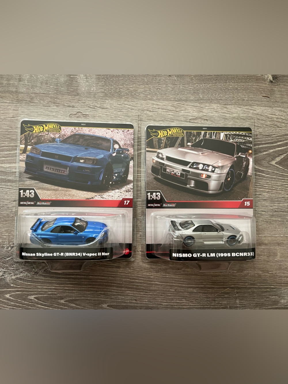 Hot Wheels Premium Nismo GT-R LM Nissan Skyline GT-R 1:43 Metal Die-Cast Car Lot